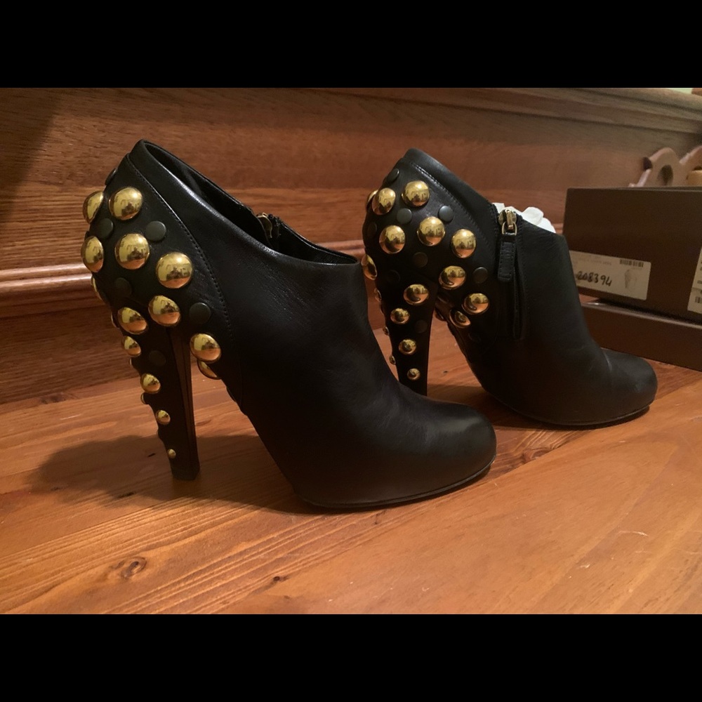 Gucci heeled stud bootys